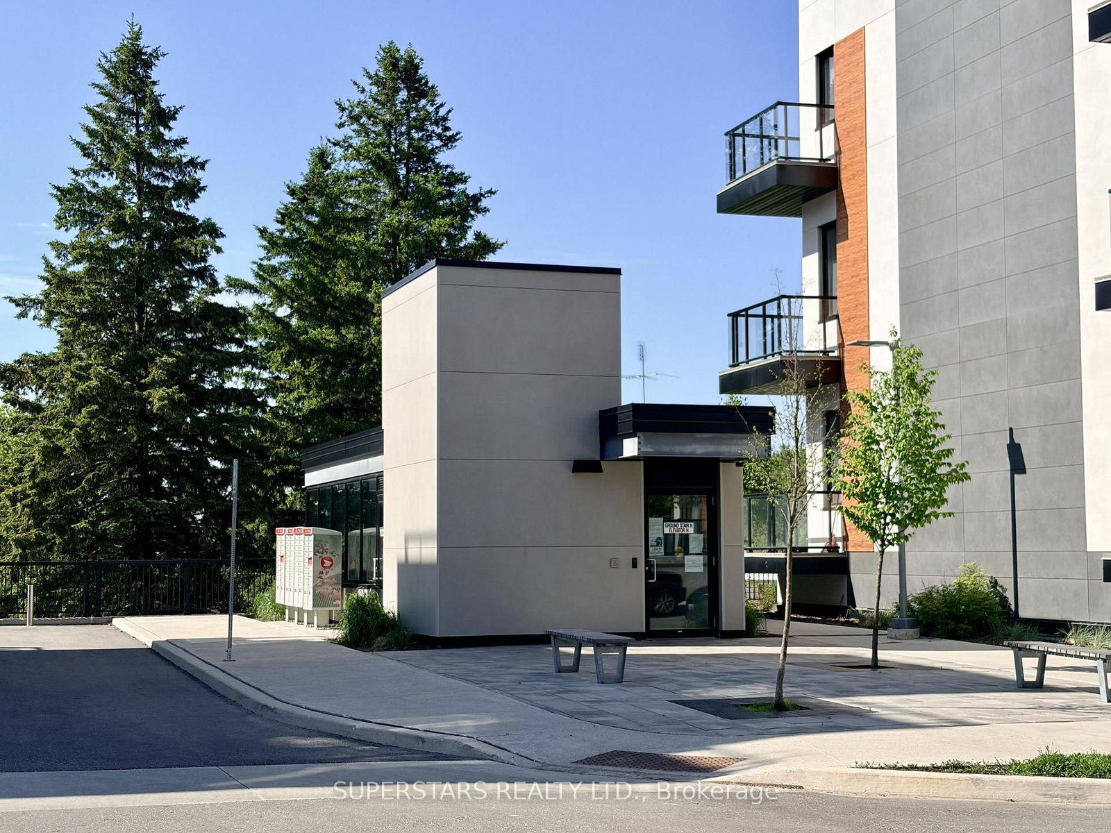 14 David Eyer Road • #1005 • Richmond Hill, ON photo 38