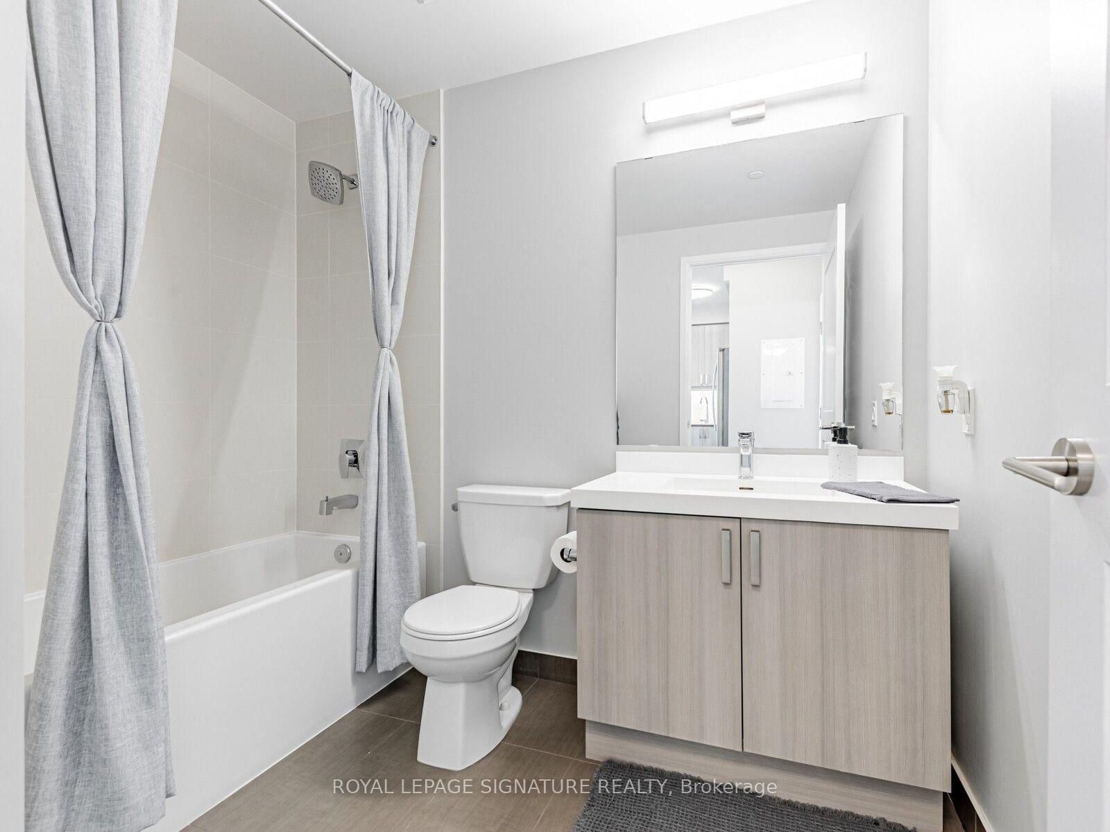 7895 Jane Street • #1114 • Vaughan, ON photo 12