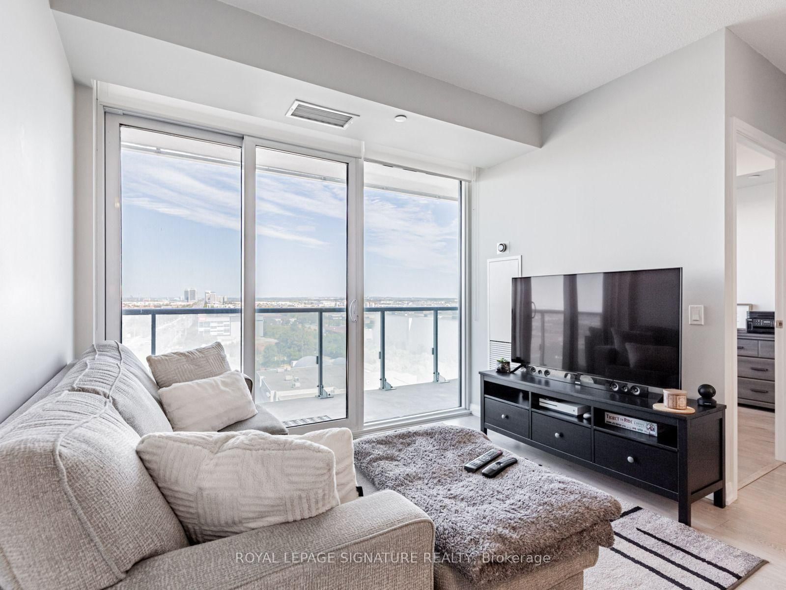 7895 Jane Street • #1114 • Vaughan, ON photo 14