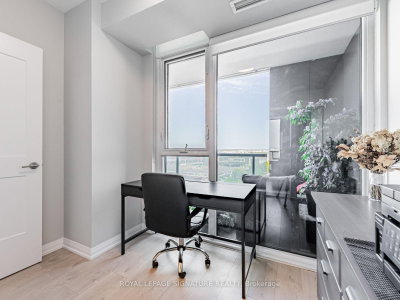7895 Jane Street • #1114 • Vaughan, ON photo 4