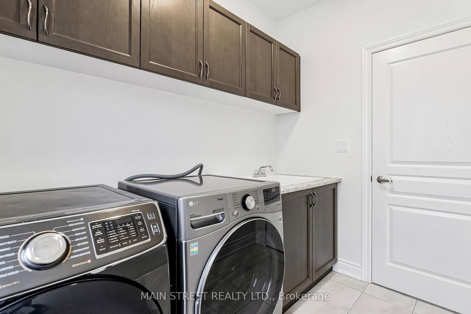 11 Robert Baldwin Boulevard • East Gwillimbury, ON photo 42