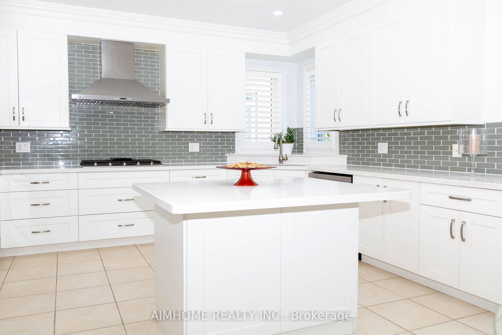 72 Brass Drive • Richmond Hill, ON photo 12