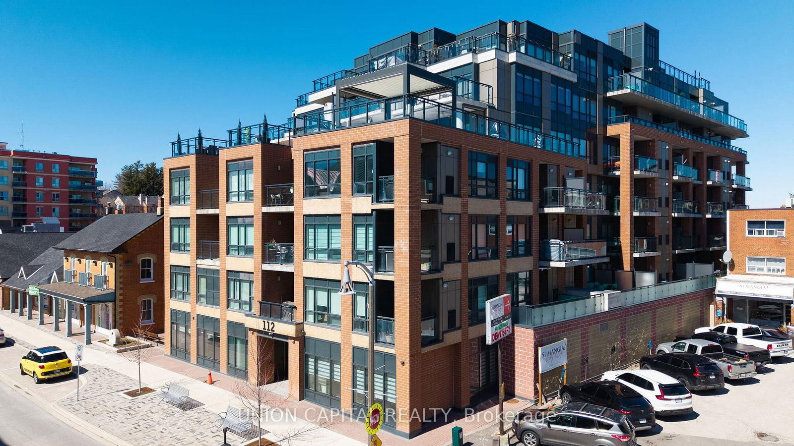 112 Woodbridge Avenue • #412 • Vaughan, ON photo 1