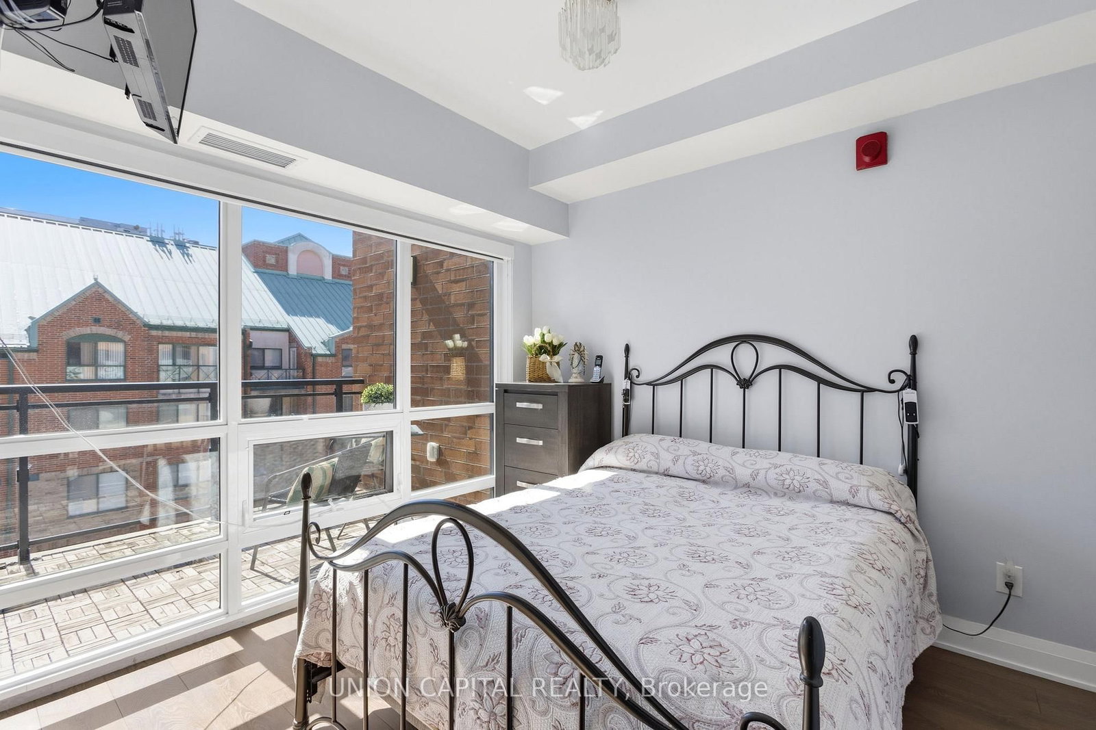 112 Woodbridge Avenue • #412 • Vaughan, ON photo 8