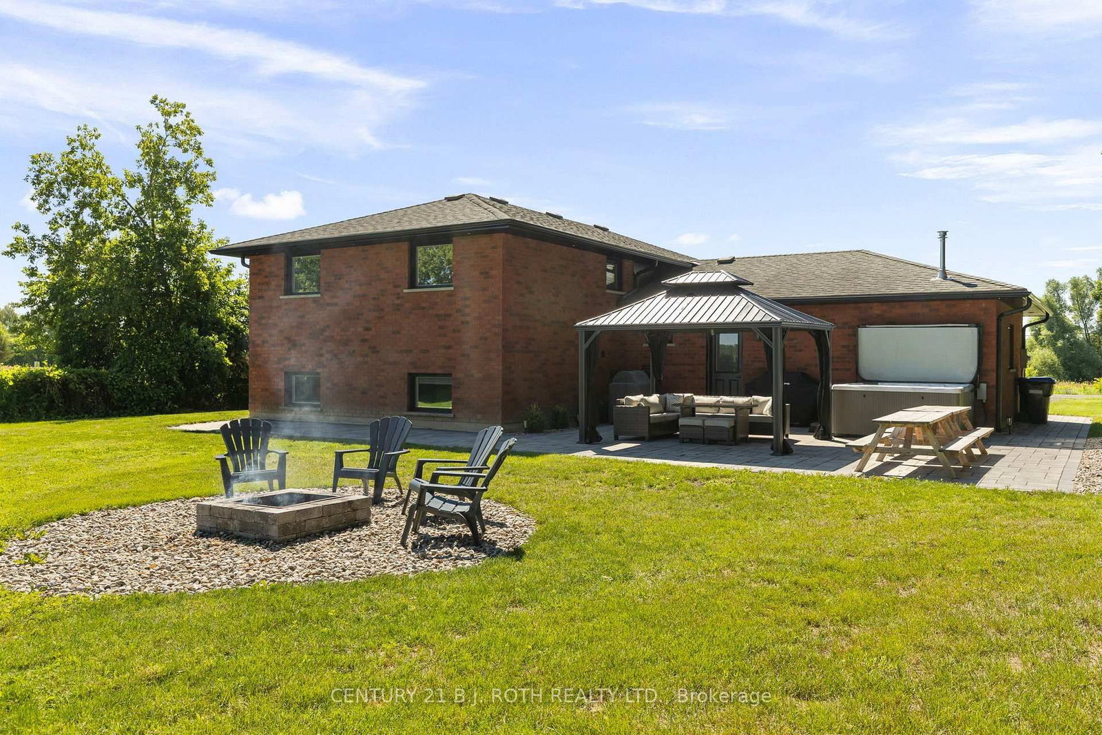 1908 10th Line • Innisfil, ON photo 32