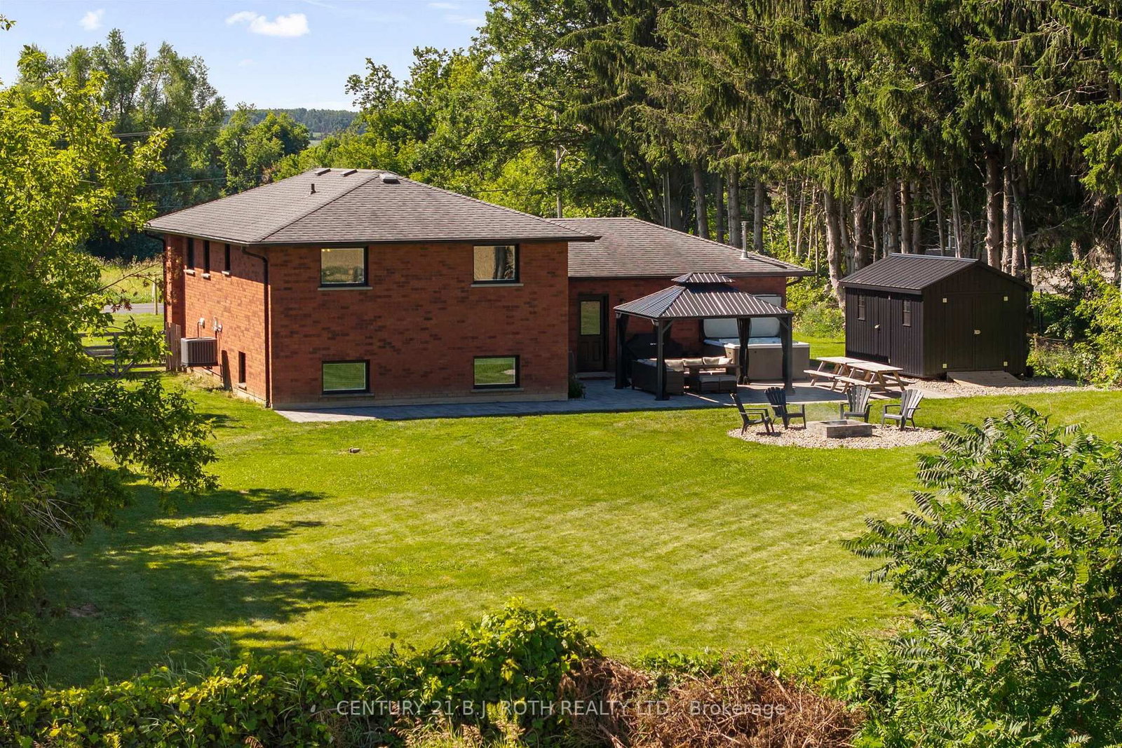 1908 10th Line • Innisfil, ON photo 37