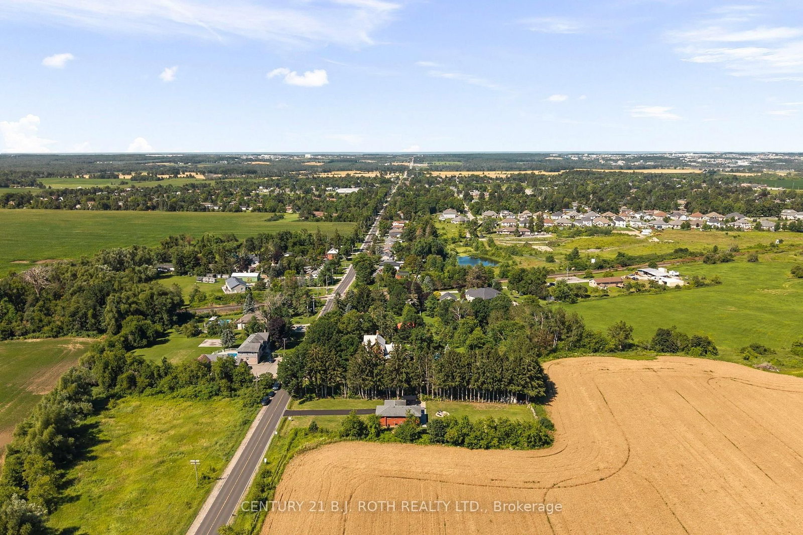 1908 10th Line • Innisfil, ON photo 40