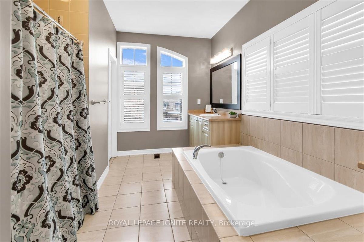 87 Richler Avenue • Vaughan, ON photo 36