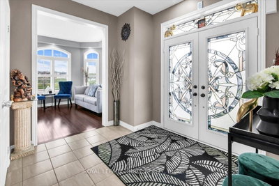 87 Richler Avenue • Vaughan, ON photo 4