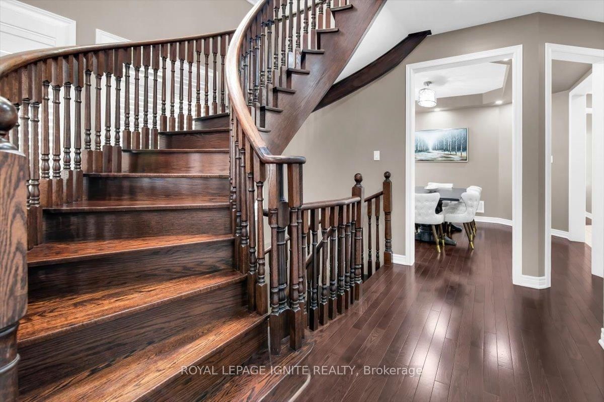 87 Richler Avenue • Vaughan, ON photo 9