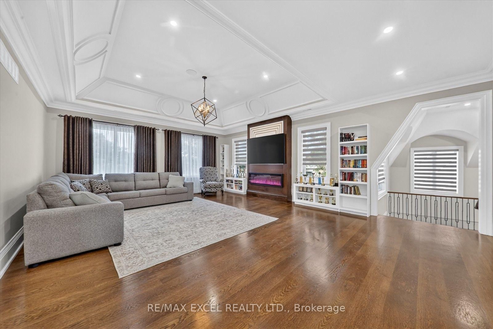 28 Personna Boulevard • Markham, ON photo 27