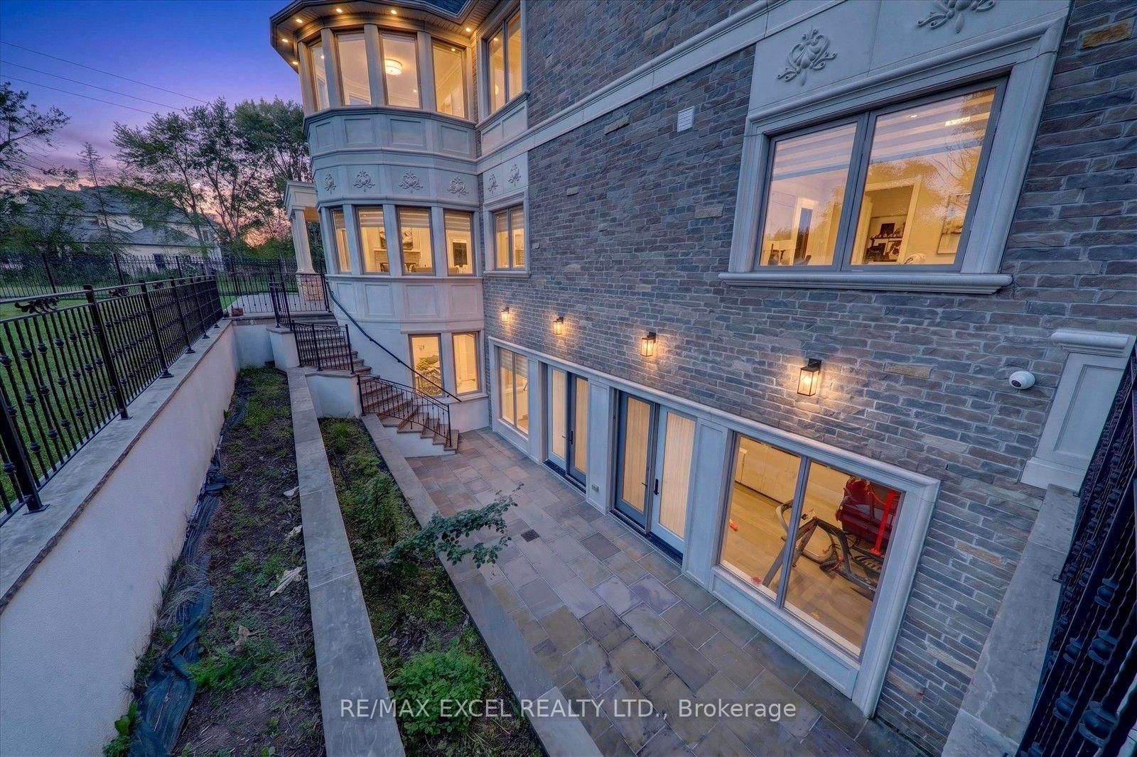 28 Personna Boulevard • Markham, ON photo 49