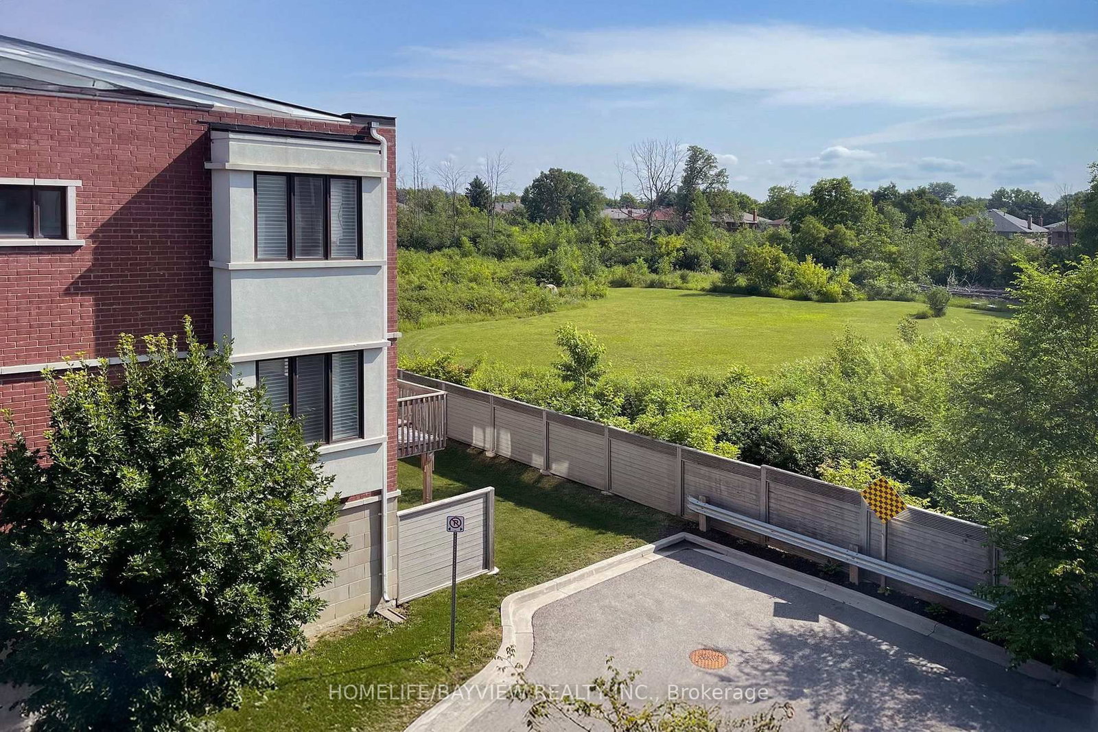 12 Genuine Lane • Richmond Hill, ON photo 27