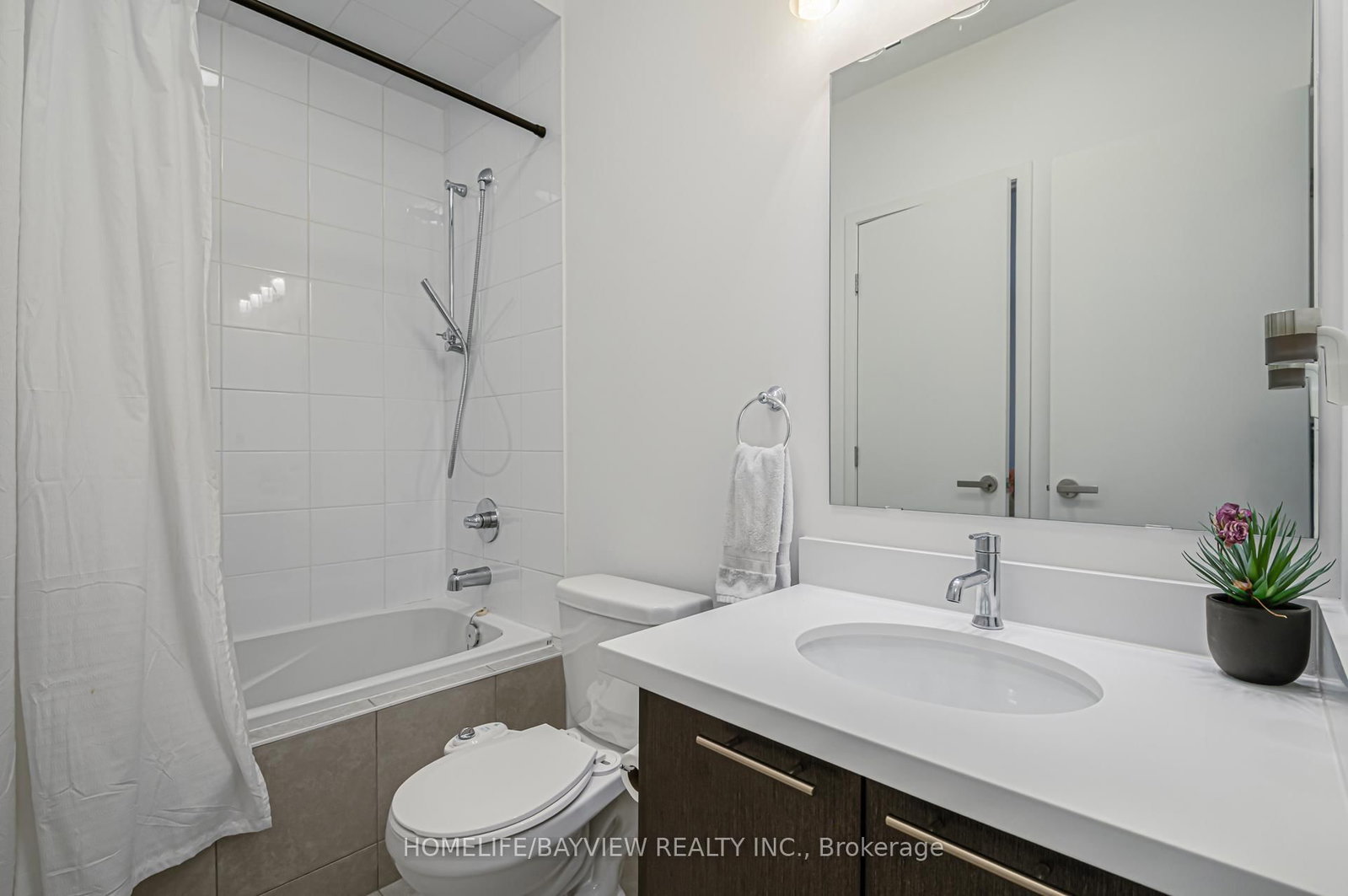 12 Genuine Lane • Richmond Hill, ON photo 32