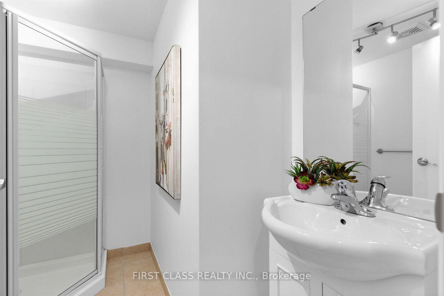 16 Woodglen Way • #8 • Markham, ON photo 29