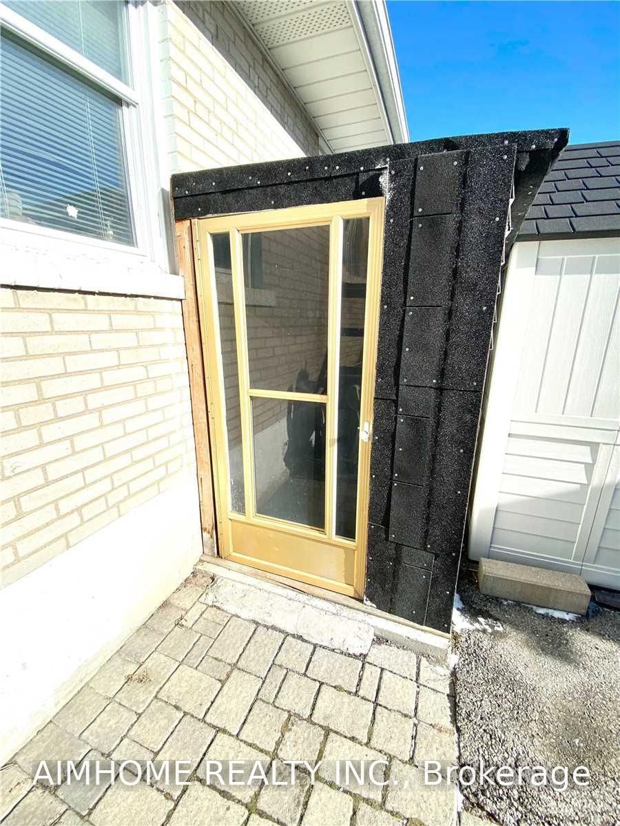 432 Fernleigh (Bsmt) Circle S, Richmond Hill 5