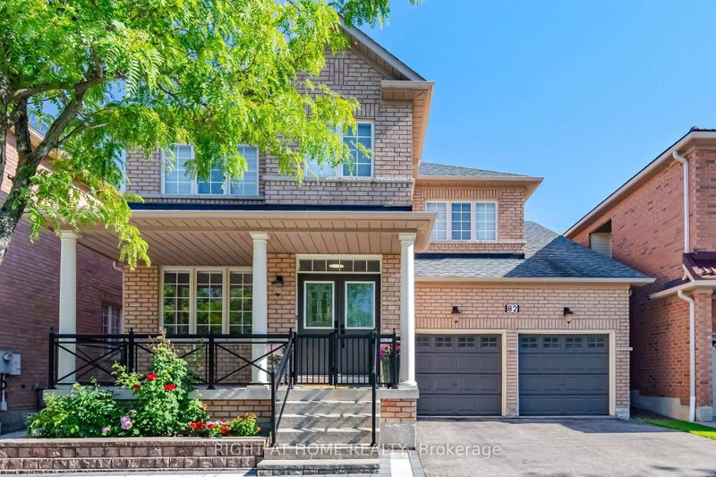 82 Starhill Crescent