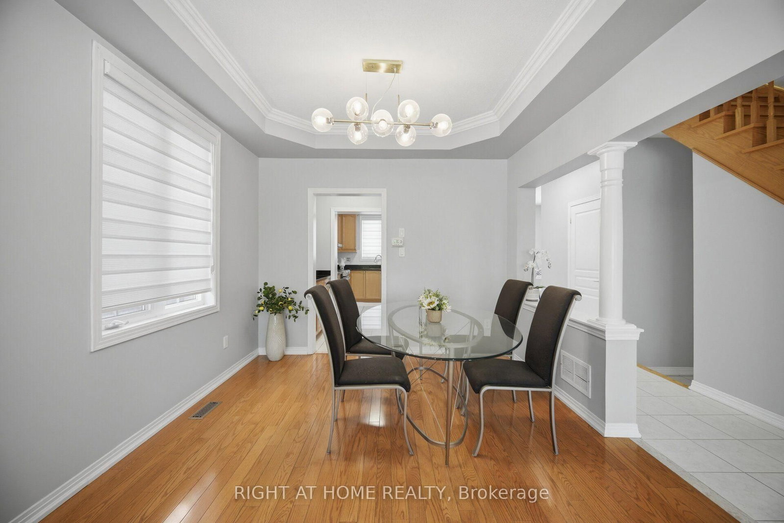 82 Starhill Crescent • Markham, ON photo 12
