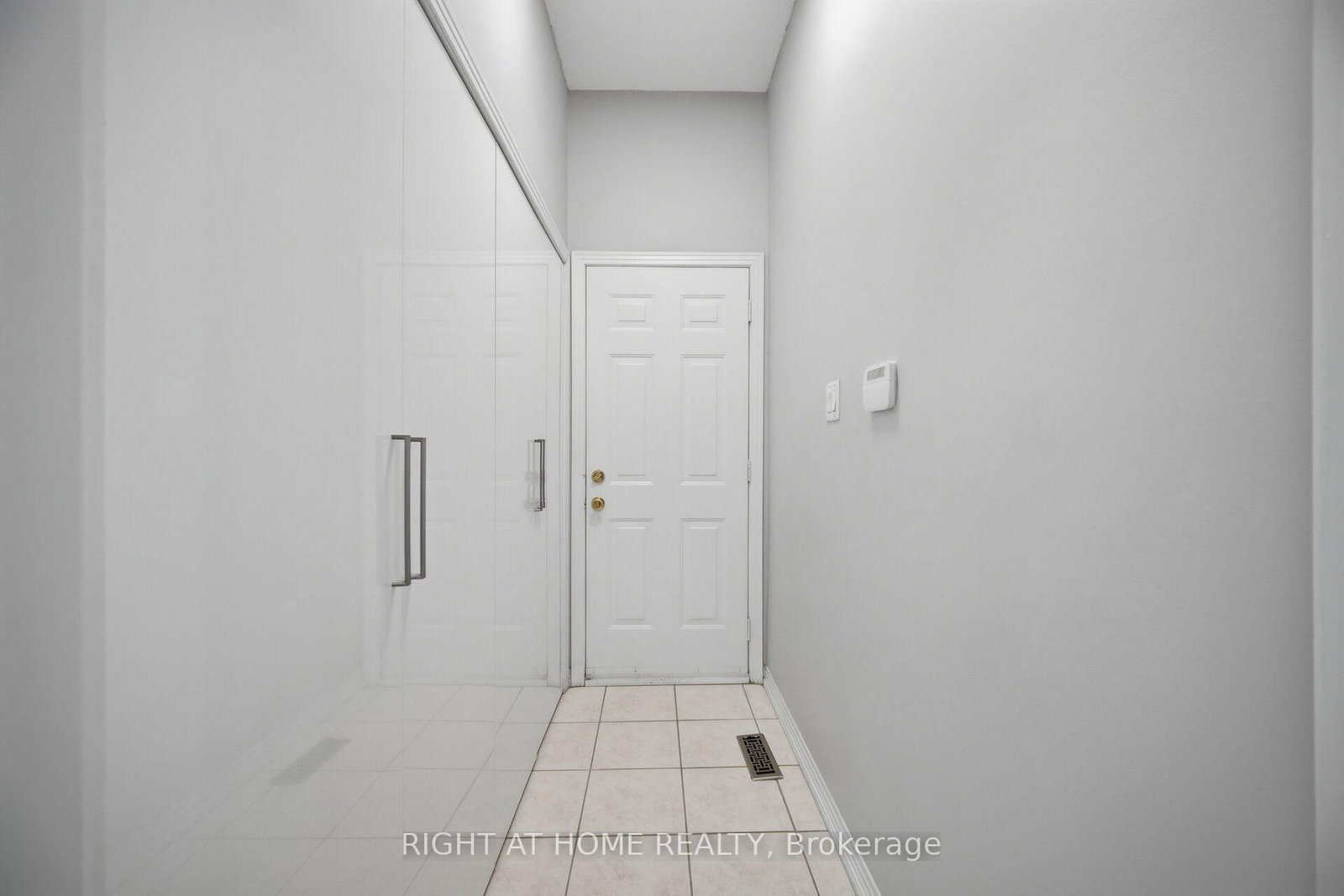 82 Starhill Crescent • Markham, ON photo 27