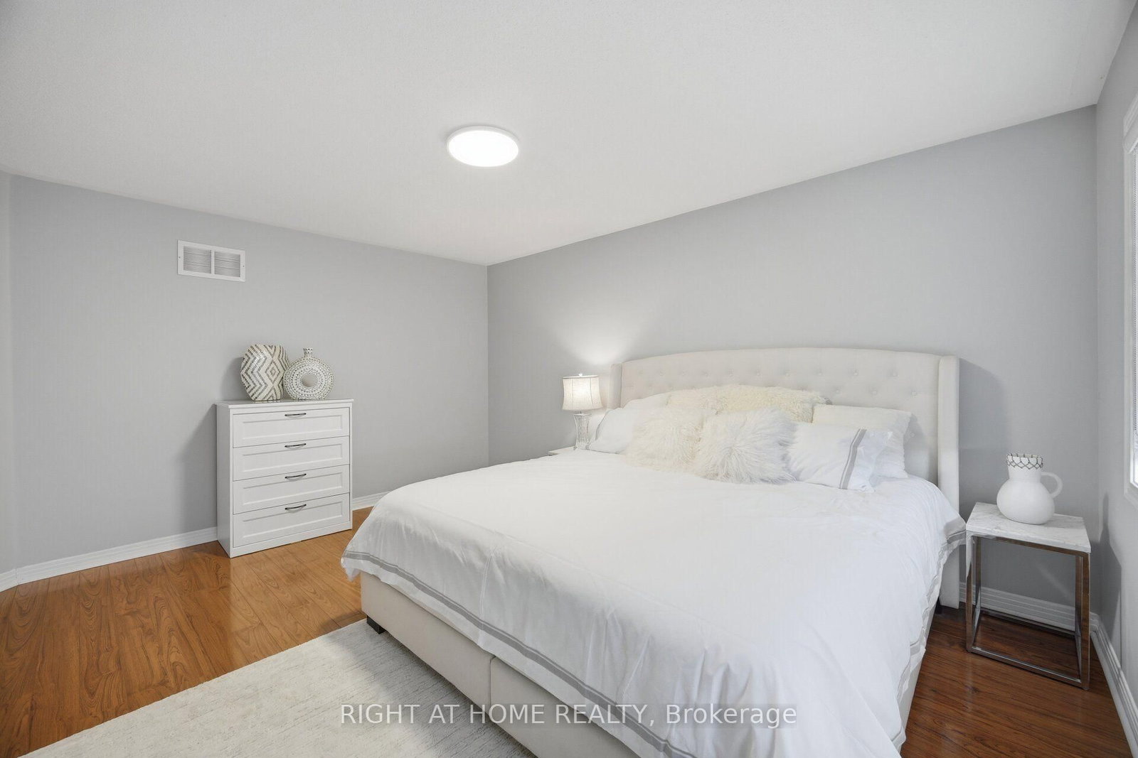 82 Starhill Crescent • Markham, ON photo 32