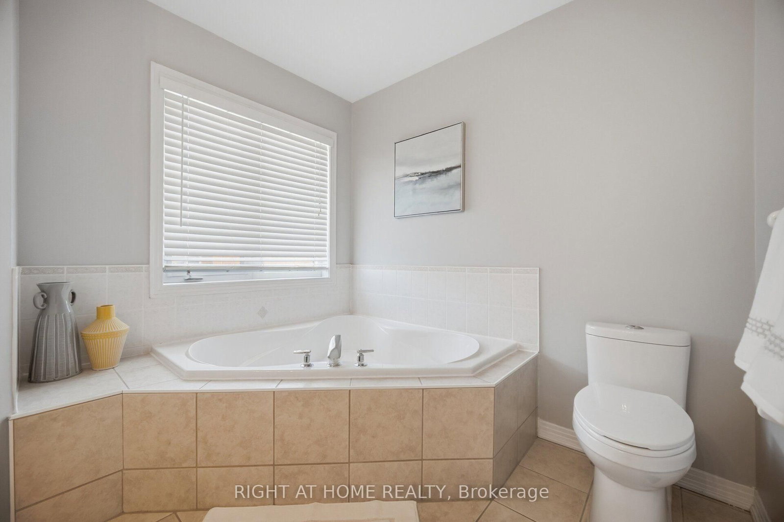 82 Starhill Crescent • Markham, ON photo 35