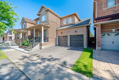 82 Starhill Crescent • Markham, ON photo 4