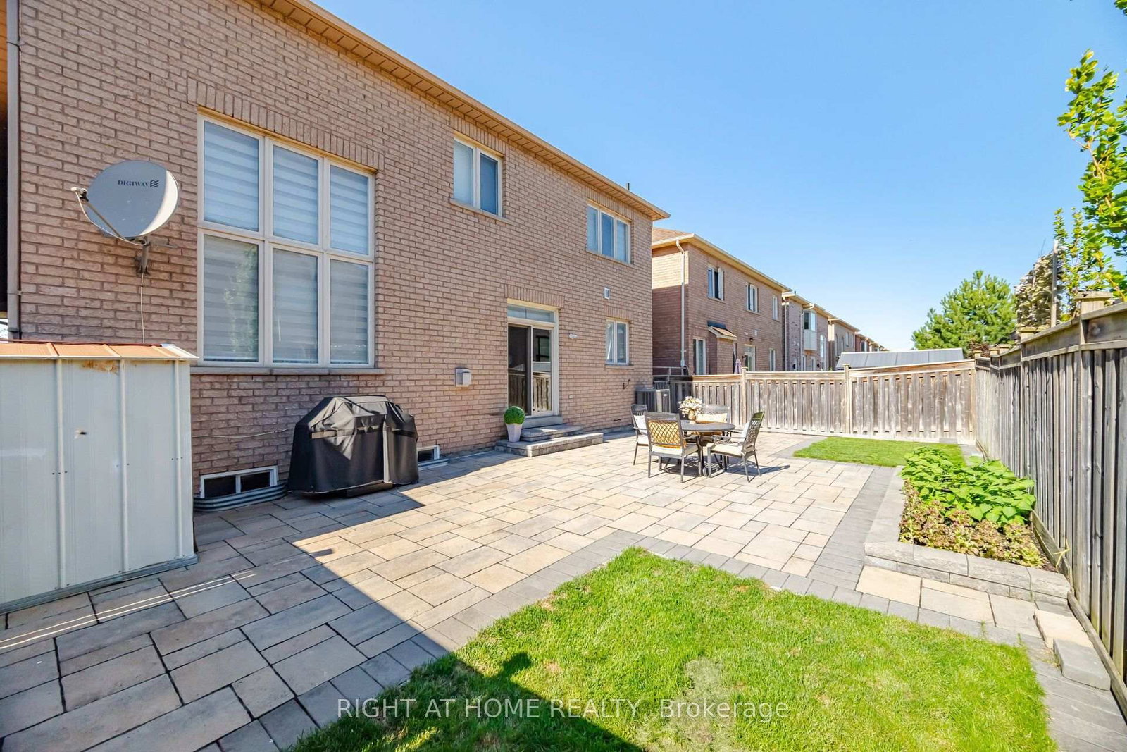 82 Starhill Crescent • Markham, ON photo 45