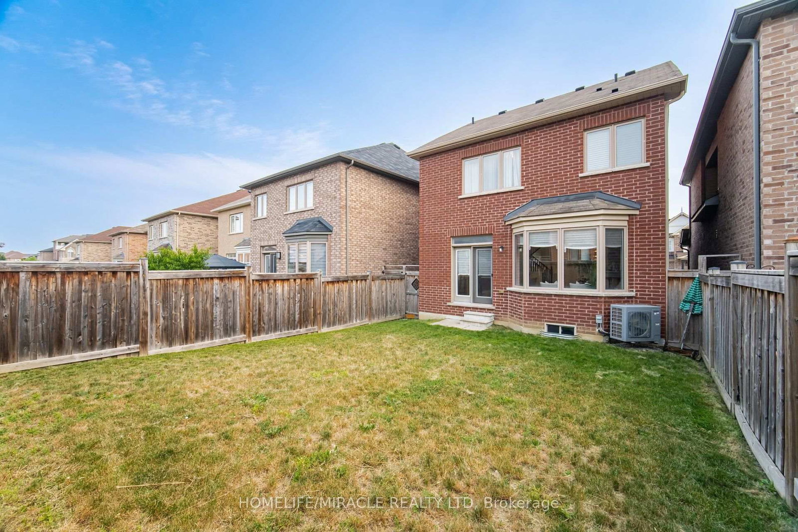 28 Kincardine Street • Vaughan, ON photo 37
