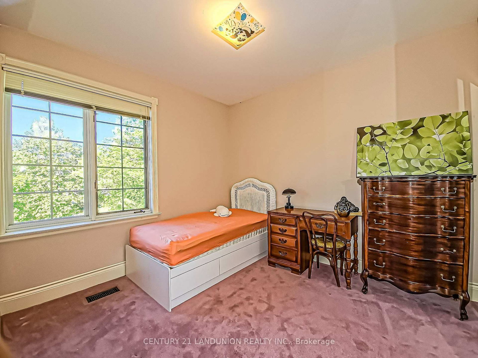 2 Heron Trail • Whitchurch-Stouffville, ON photo 12