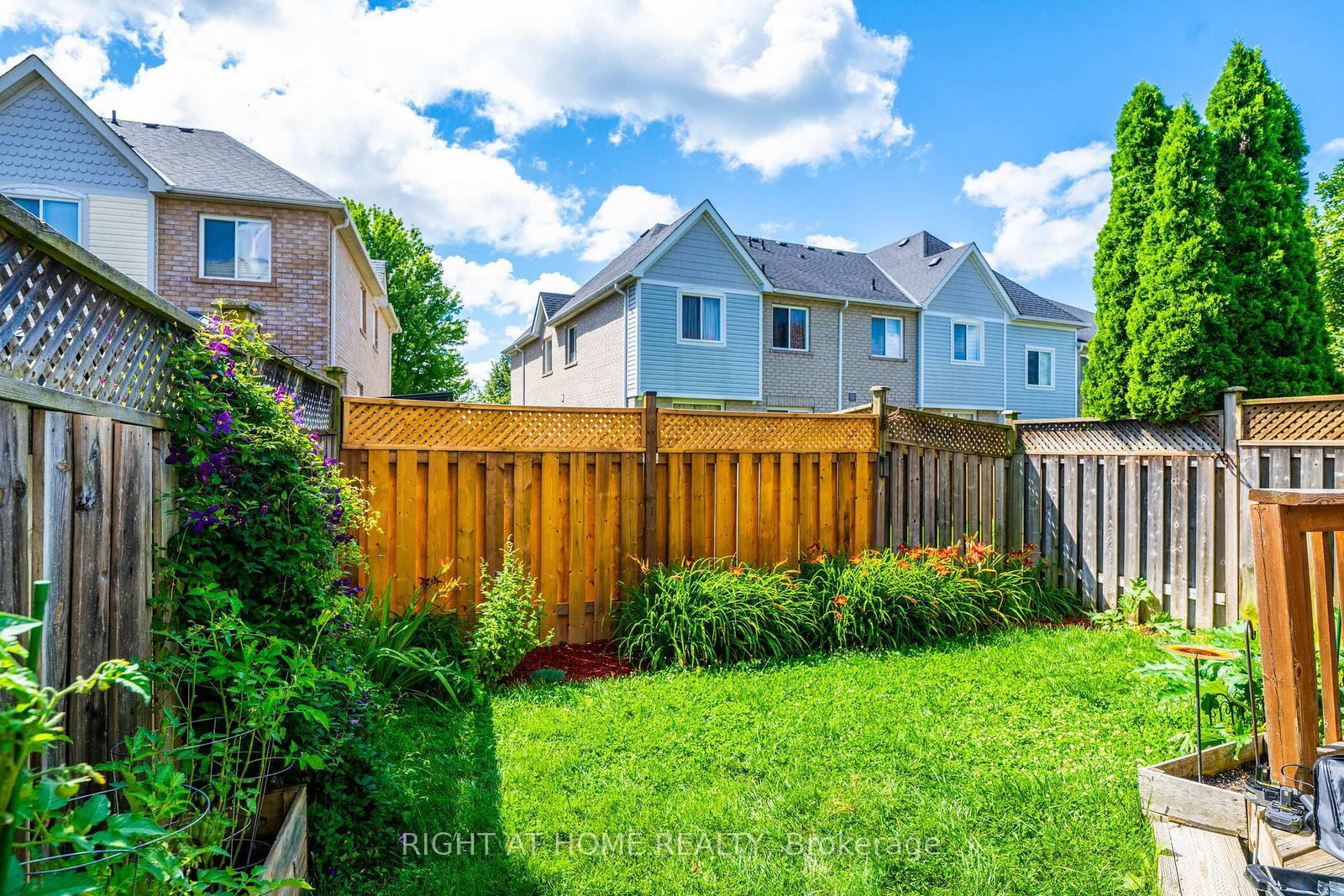 204 Burgess Crescent • Newmarket, ON photo 21