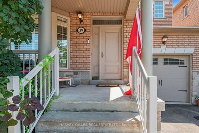 39 Chardonnay Drive • Vaughan, ON photo 5