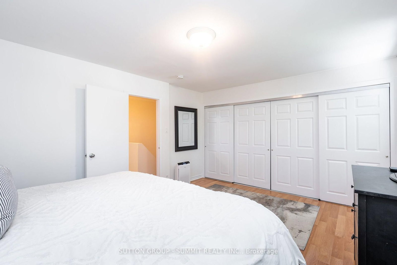 306 OAKWOOD Court • Newmarket, ON photo 20
