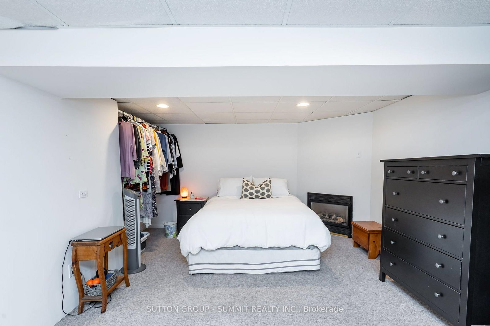 306 OAKWOOD Court • Newmarket, ON photo 35