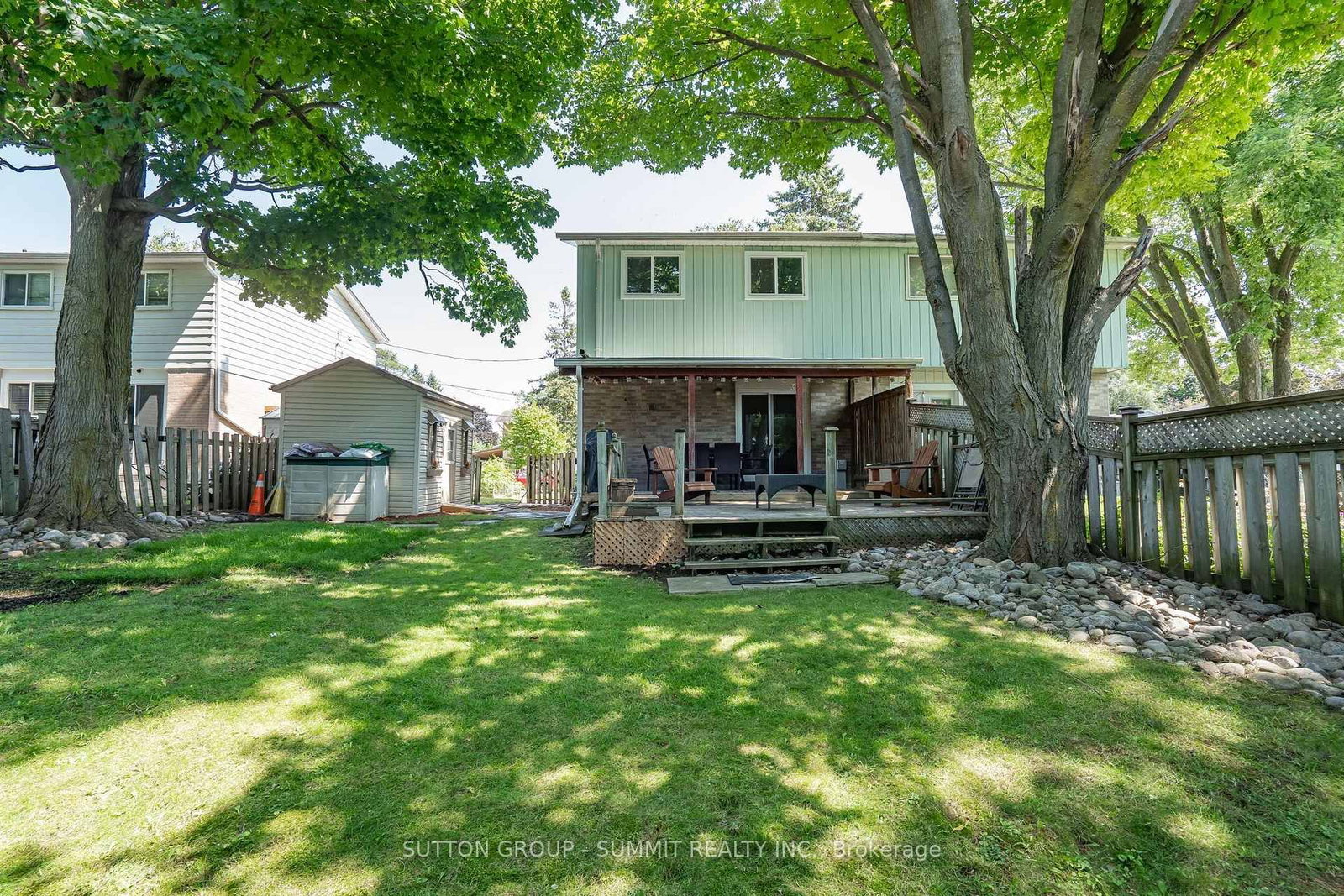 306 OAKWOOD Court • Newmarket, ON photo 39