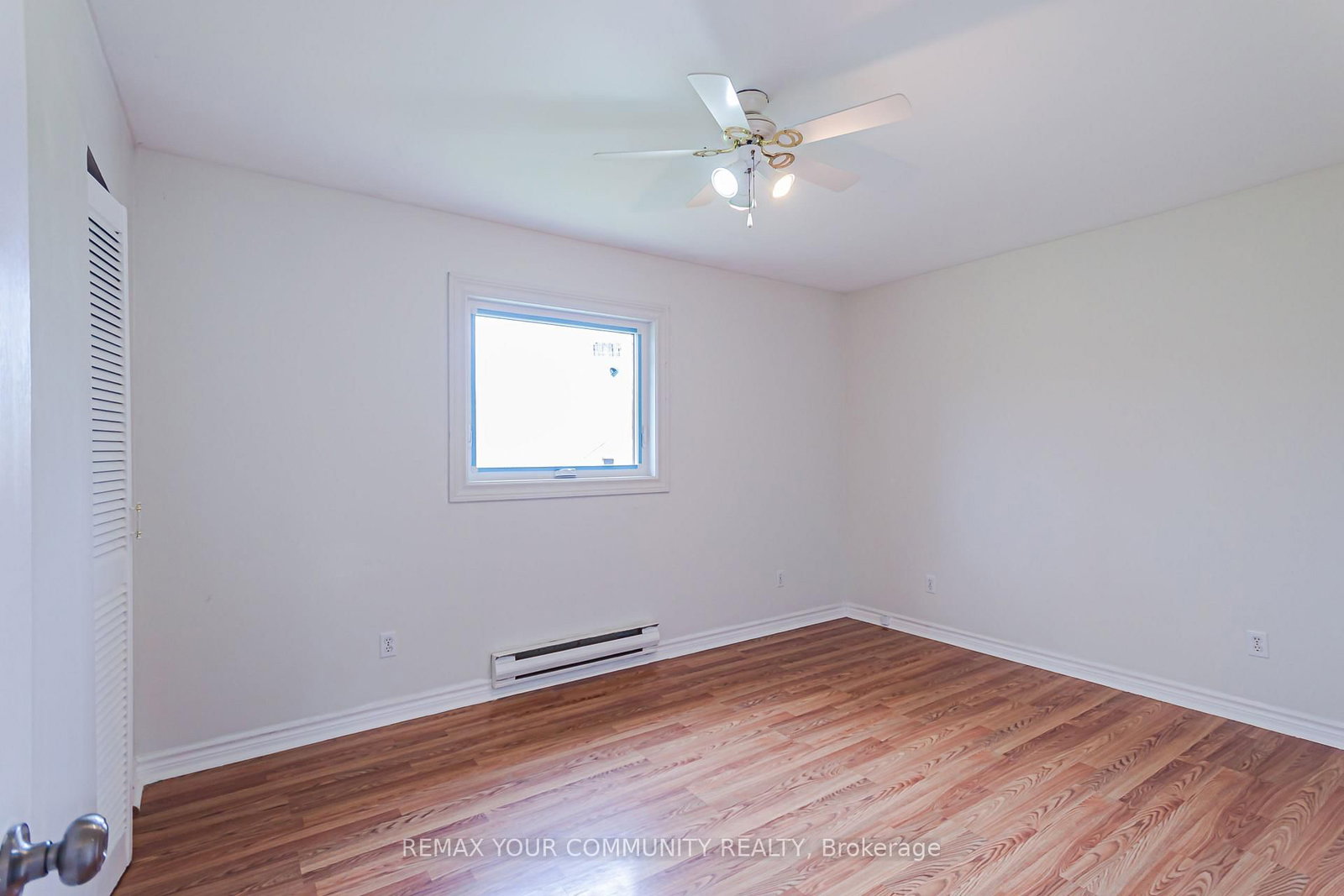 24730 Valley View Drive • Georgina, ON photo 10