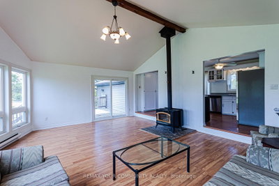 24730 Valley View Drive • Georgina, ON photo 8