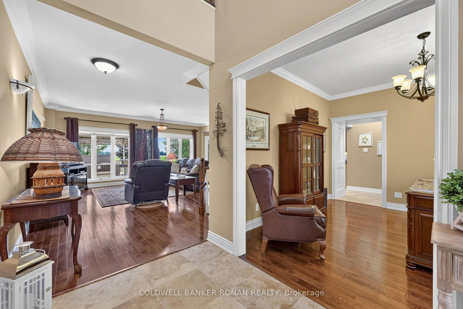 128 Denney Drive • Essa, ON photo 5