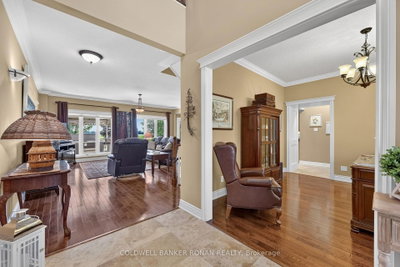 128 Denney Drive • Essa, ON photo 5