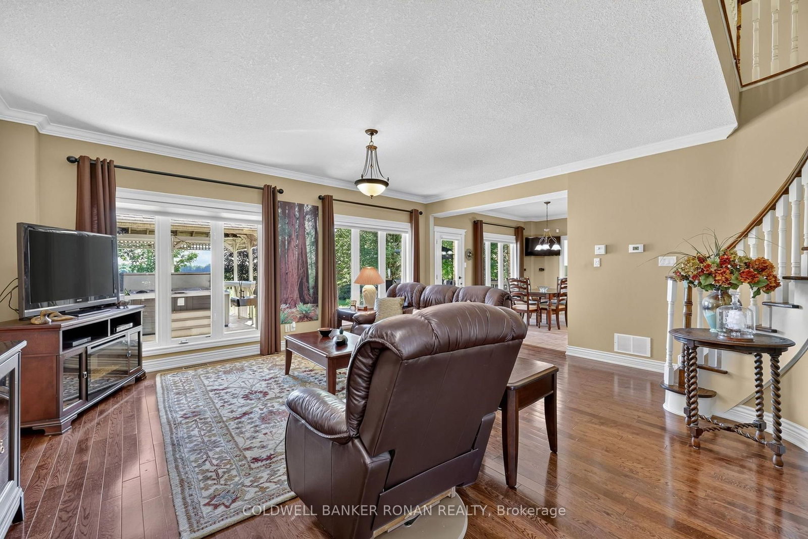 128 Denney Drive • Essa, ON photo 6