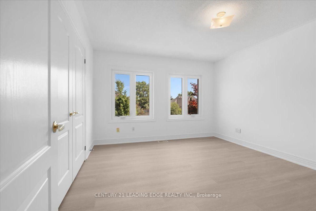 22 Fern Avenue • Richmond Hill, ON photo 36