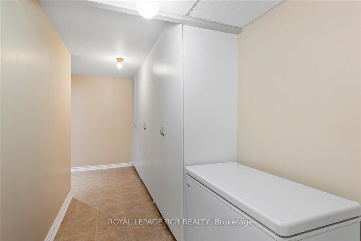332 King Street • East Gwillimbury, ON photo 21