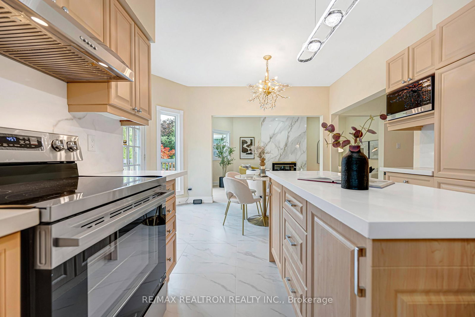 27 Captain Francis Drive • Markham, ON photo 14