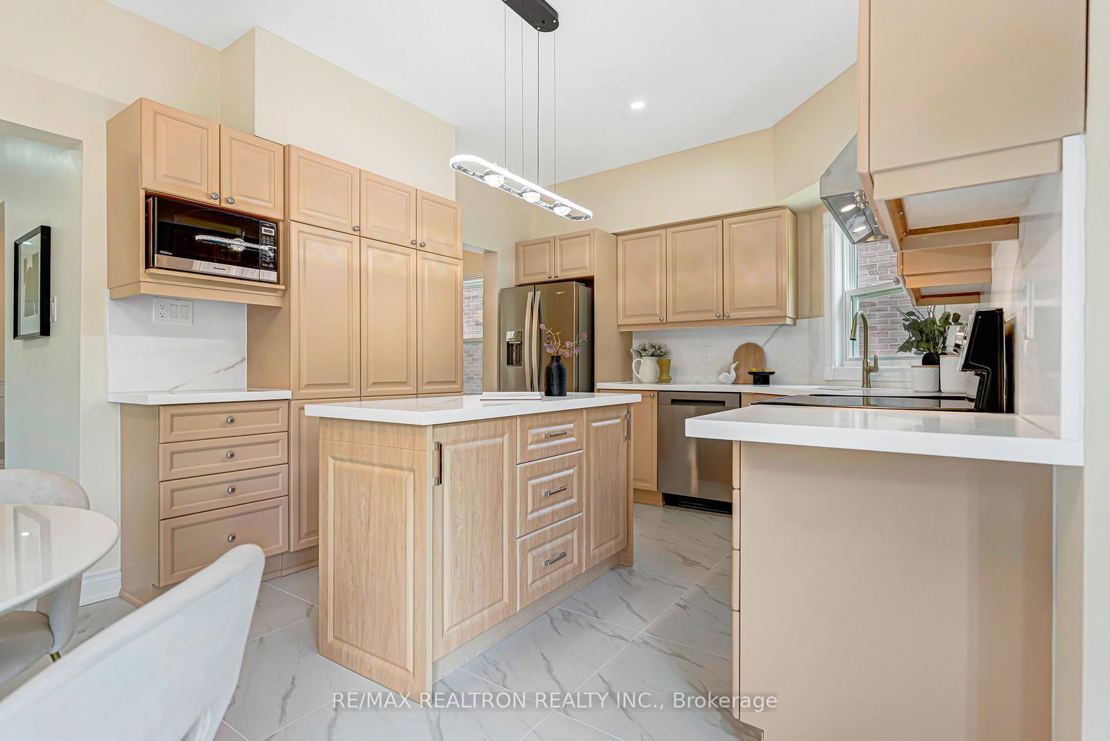 27 Captain Francis Drive • Markham, ON photo 15
