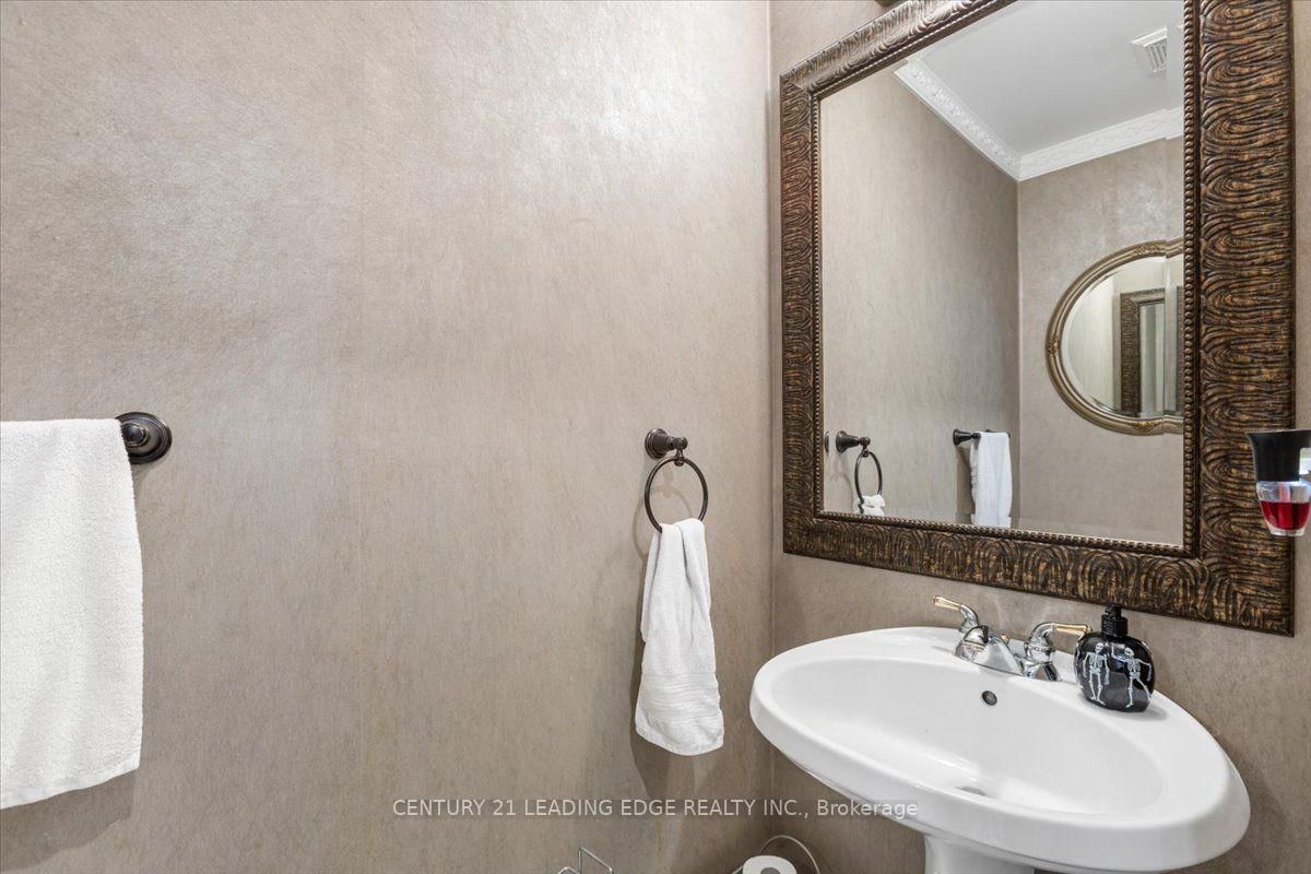 69 Parkinson Road • Markham, ON photo 10