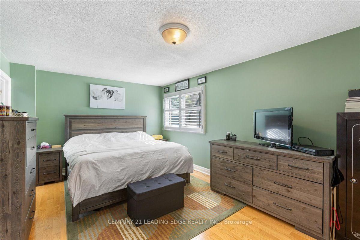 69 Parkinson Road • Markham, ON photo 11