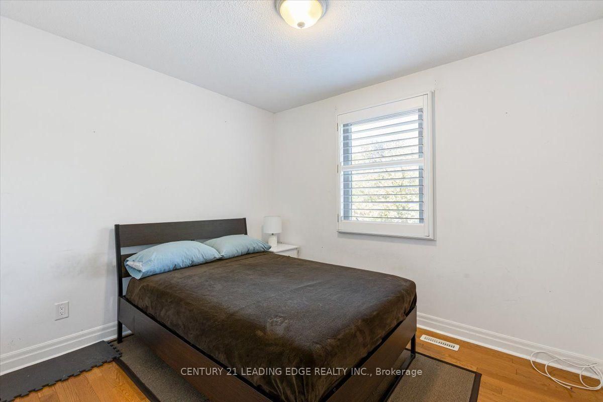 69 Parkinson Road • Markham, ON photo 16