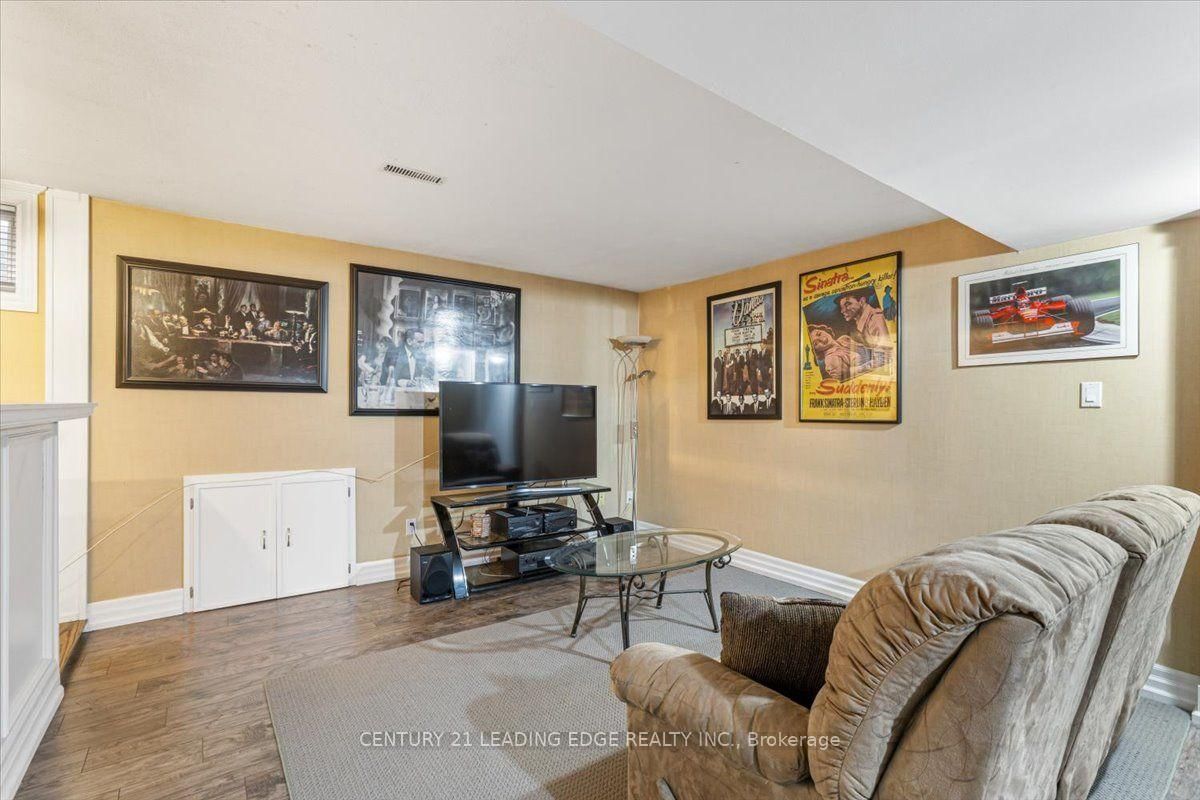 69 Parkinson Road • Markham, ON photo 20