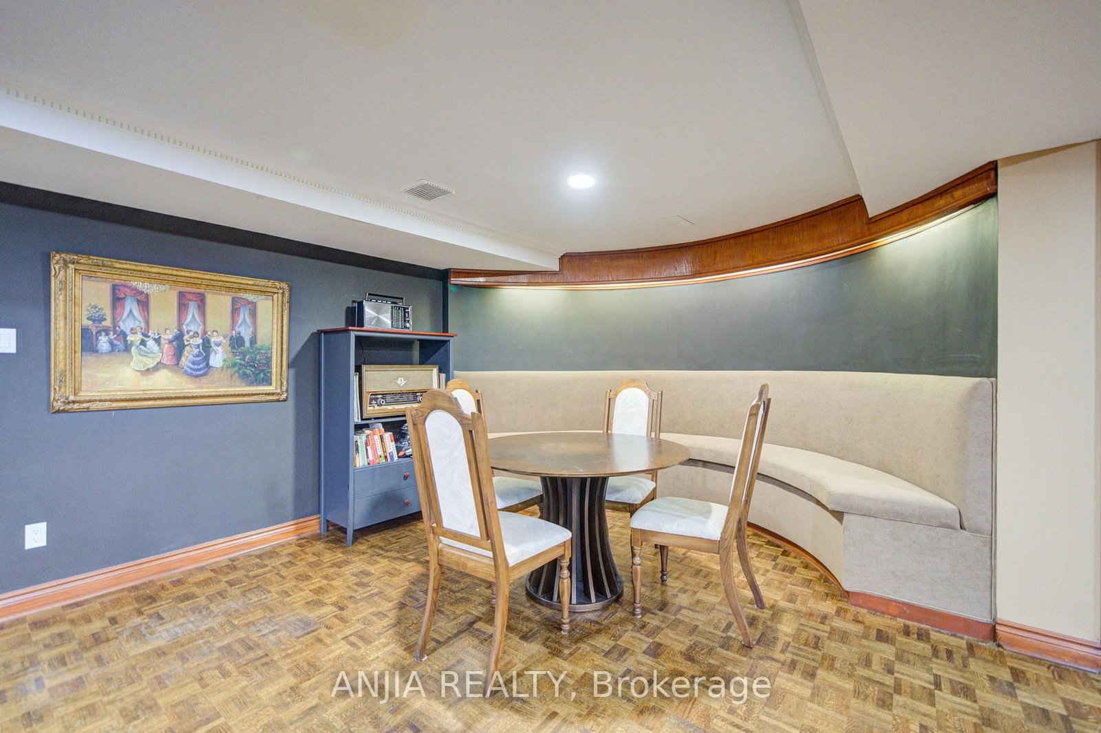8 Calderbridge Crescent • Markham, ON photo 38