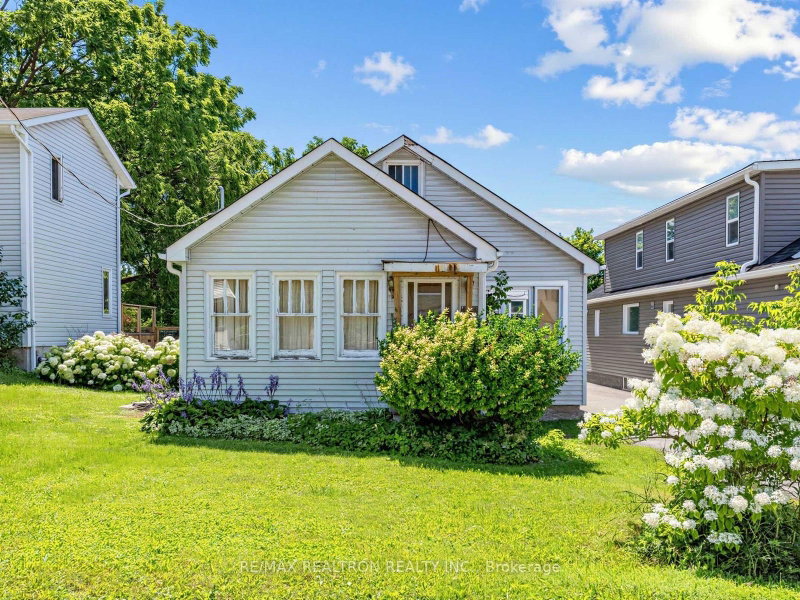 412 Andrew Street