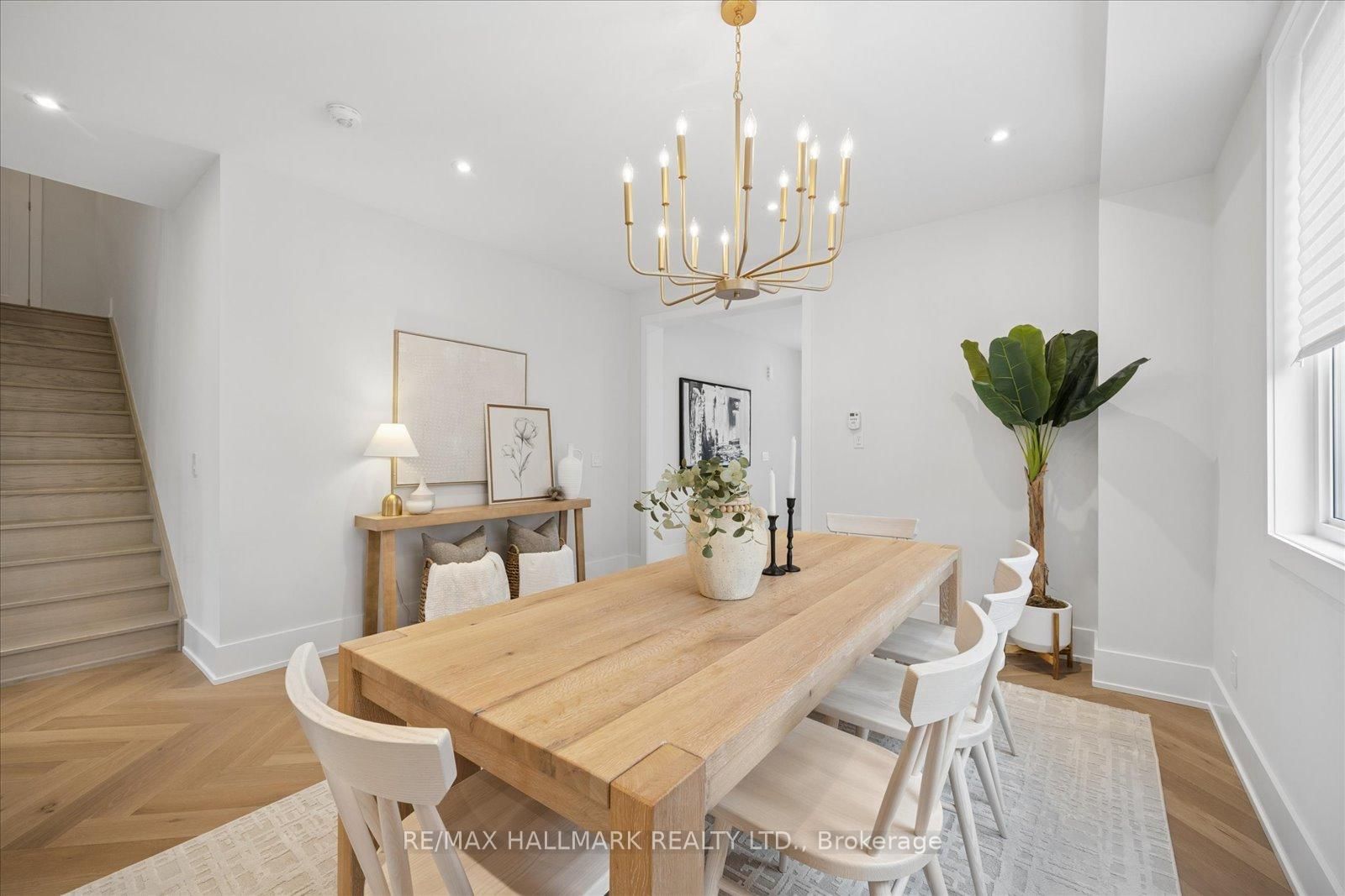 211 Busato Drive • Whitchurch-Stouffville, ON photo 8